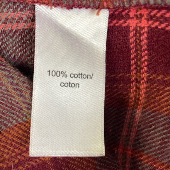 Maurices Berry Plaid Button Down Long Sleeve Cropped Flannel Shacket - Picture 6 of 6